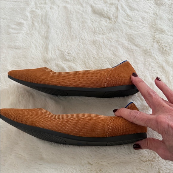 ROTHY'S The Point Fawn Knit Pointed Toe Flats Size 8.5 - Picture 3 of 7